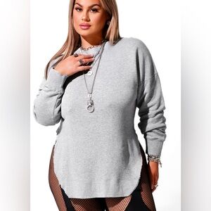 PEBBY FOREVEE - Feel Good Slit Sweatshirt